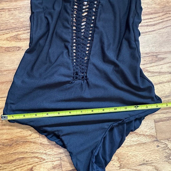Billabong 🖤🌊Black Crochet One-Piece Swimsuit - Picture 8 of 11